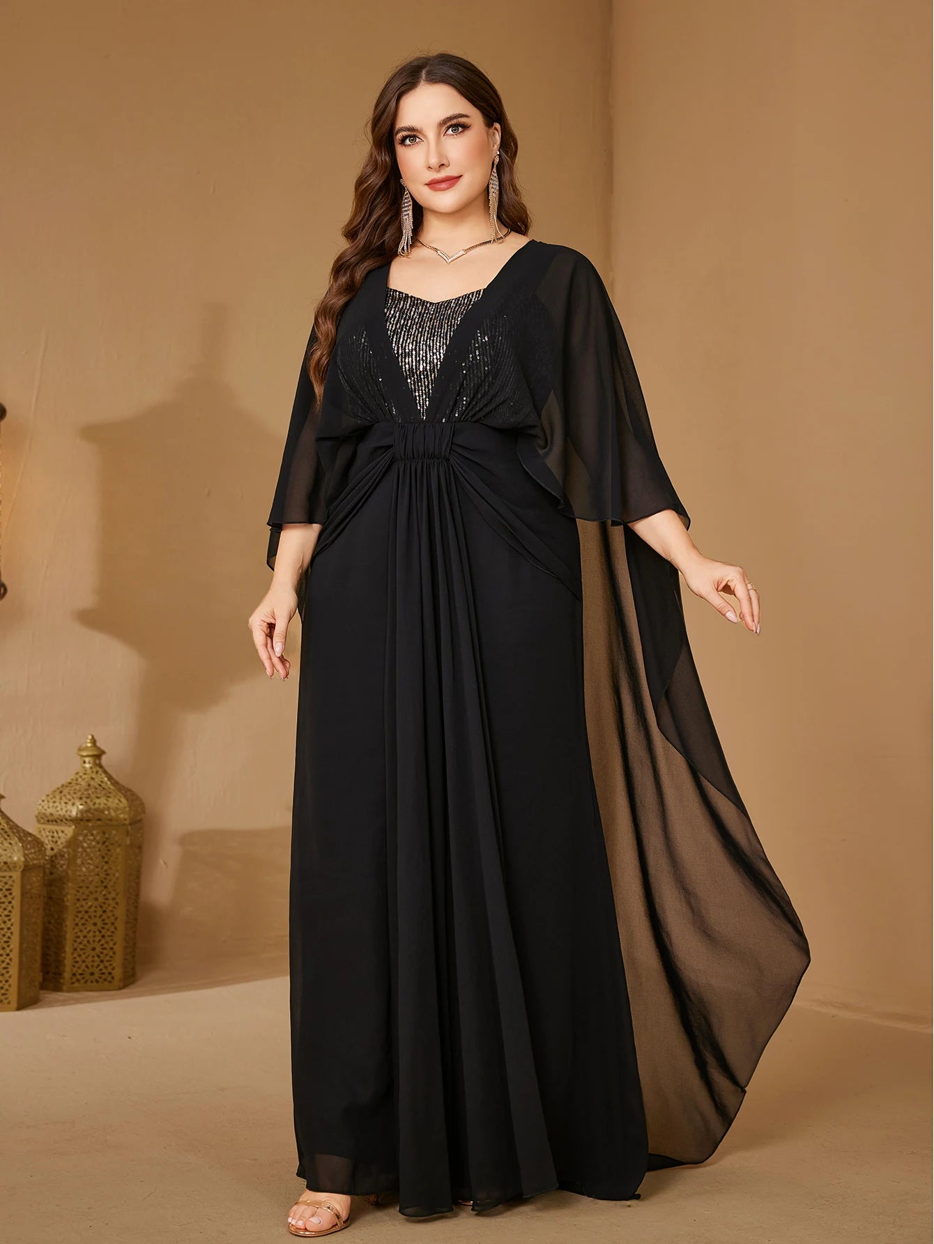 UNITHORSE Plus Size Sweetheart Neck Sequin Evening Dress