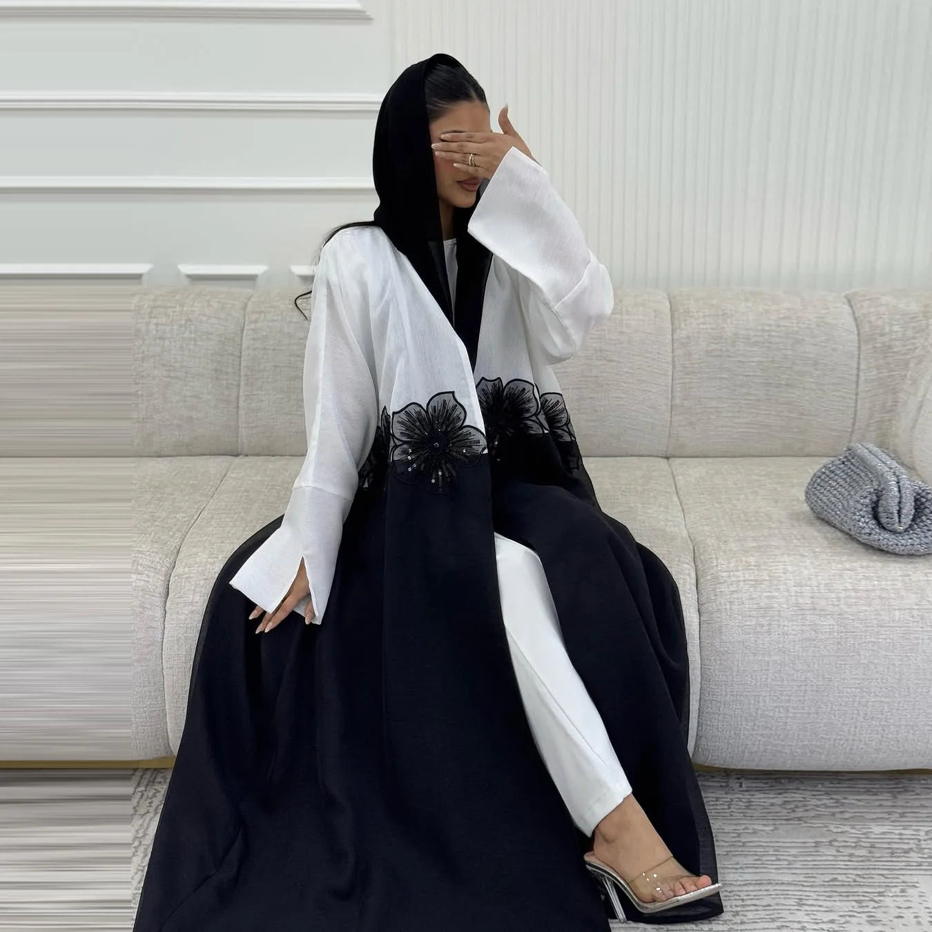 Fashionable 3D Patch Open Cardigan Abaya for Women