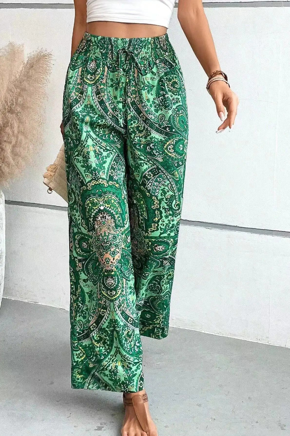 Women’s Vintage Print High-Waisted Wide Leg Pants