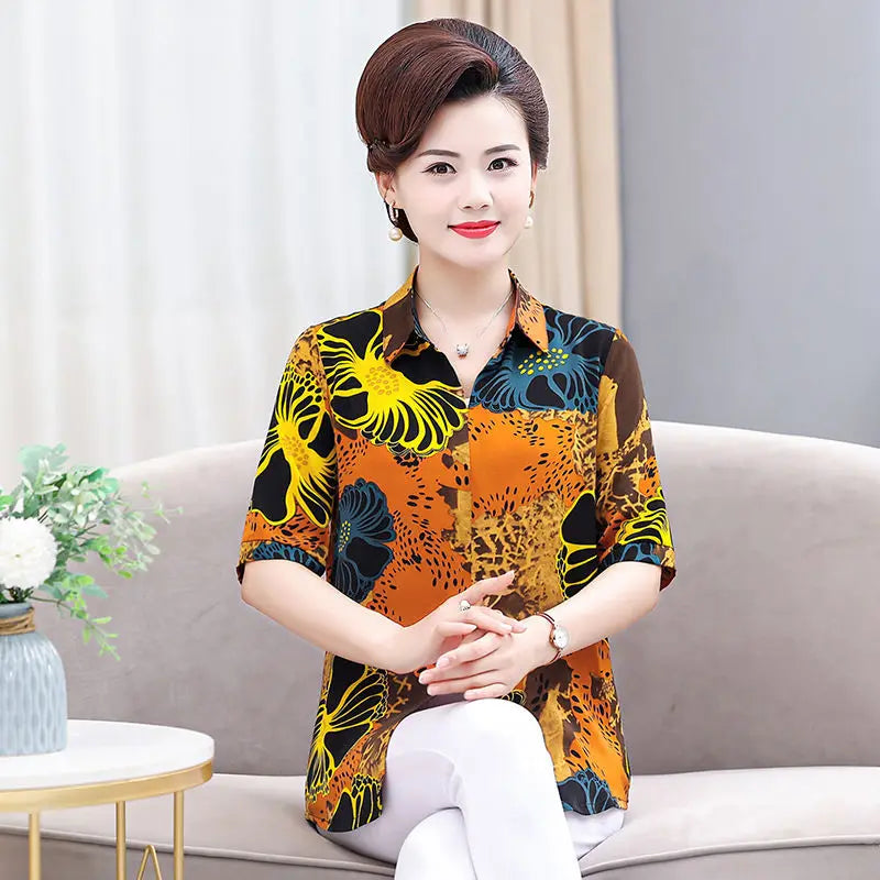 Women’s Printed Collared Casual T-Shirt