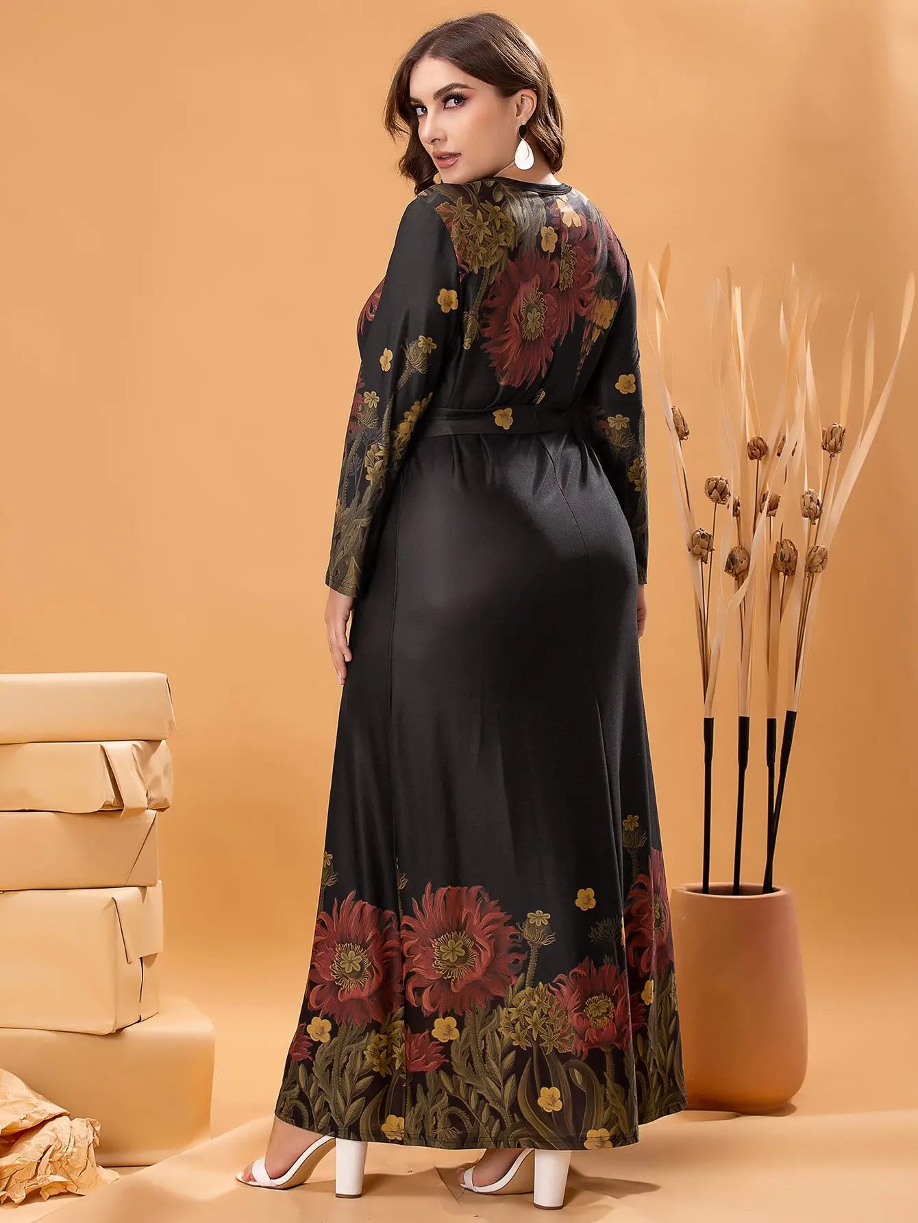 Plus Size Floral Print Long Sleeve Maxi Dress