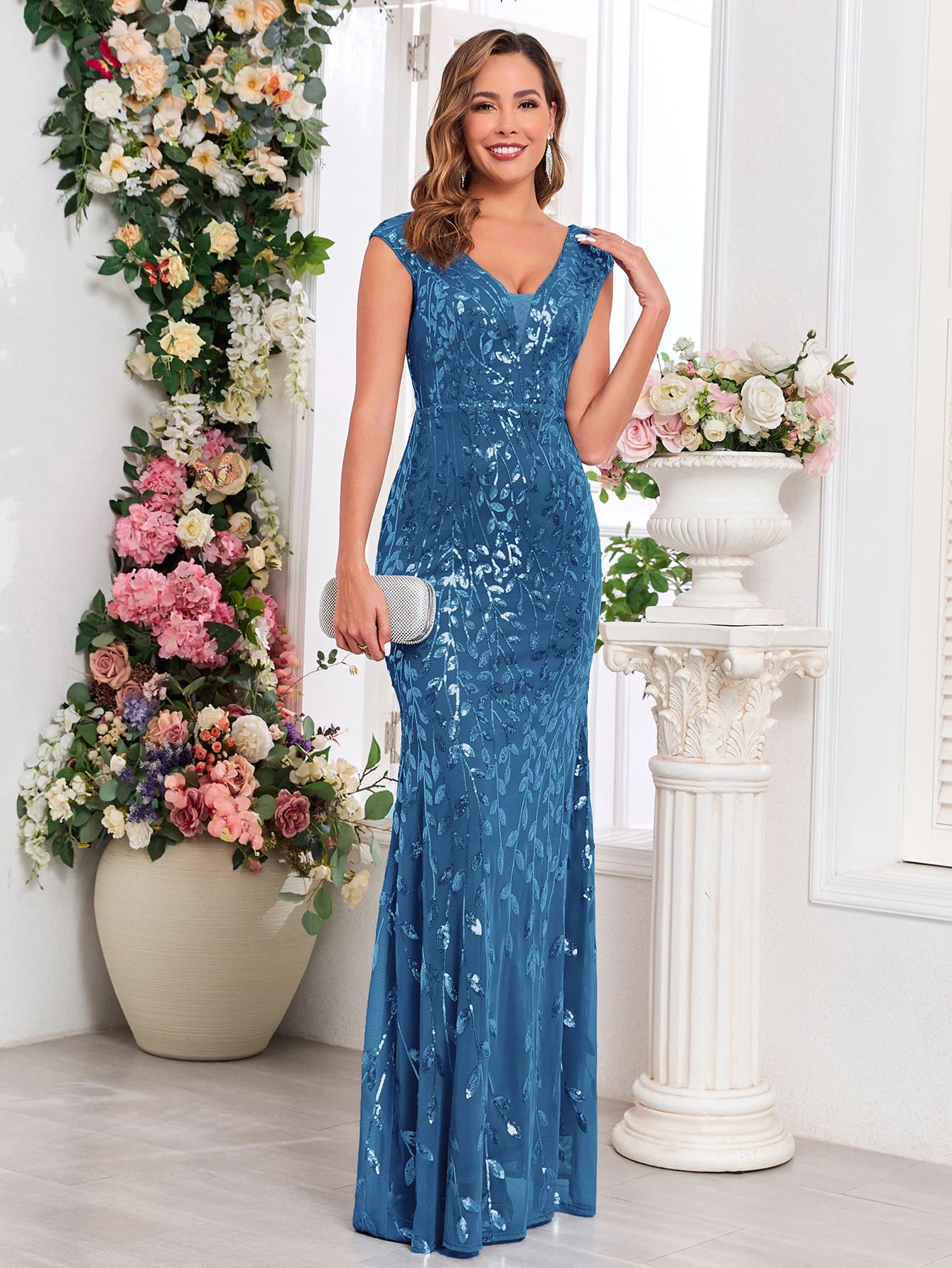 Elegant V-Neck Sequin Mermaid Evening Gown for Women